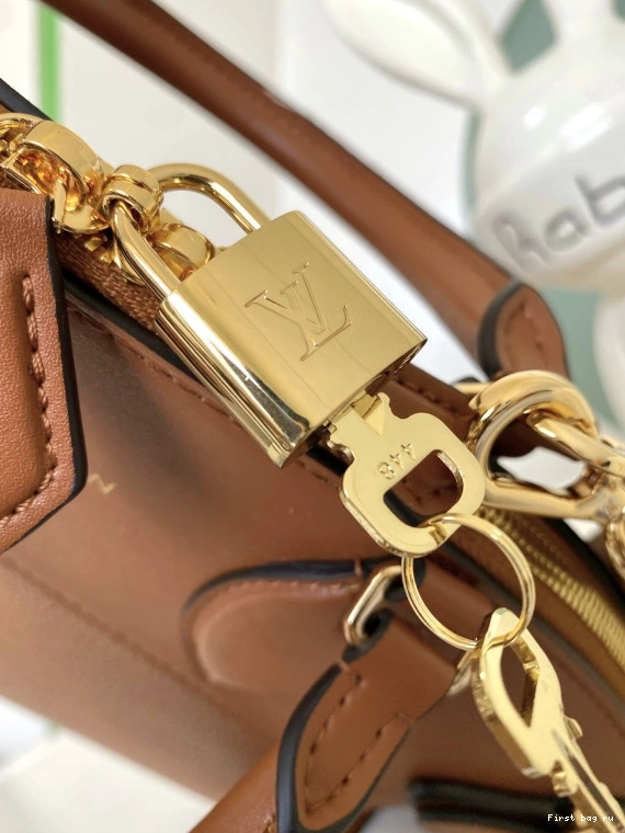 First bag ru MM IT VUITTON LOUIS LOCK 0731